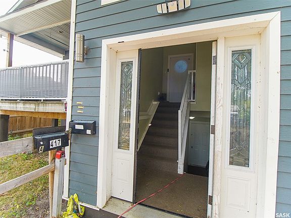 4th image of 417 Robinson Street #A B