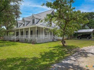 2981 Vivroux Ranch Rd, Seguin, TX 78155