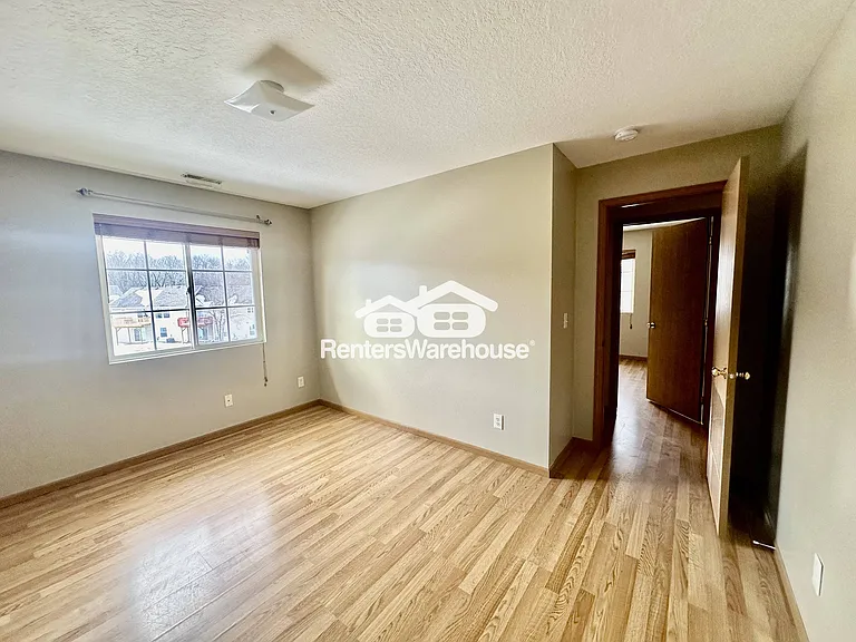 5924 Sutton Pl #10 — Photo 22