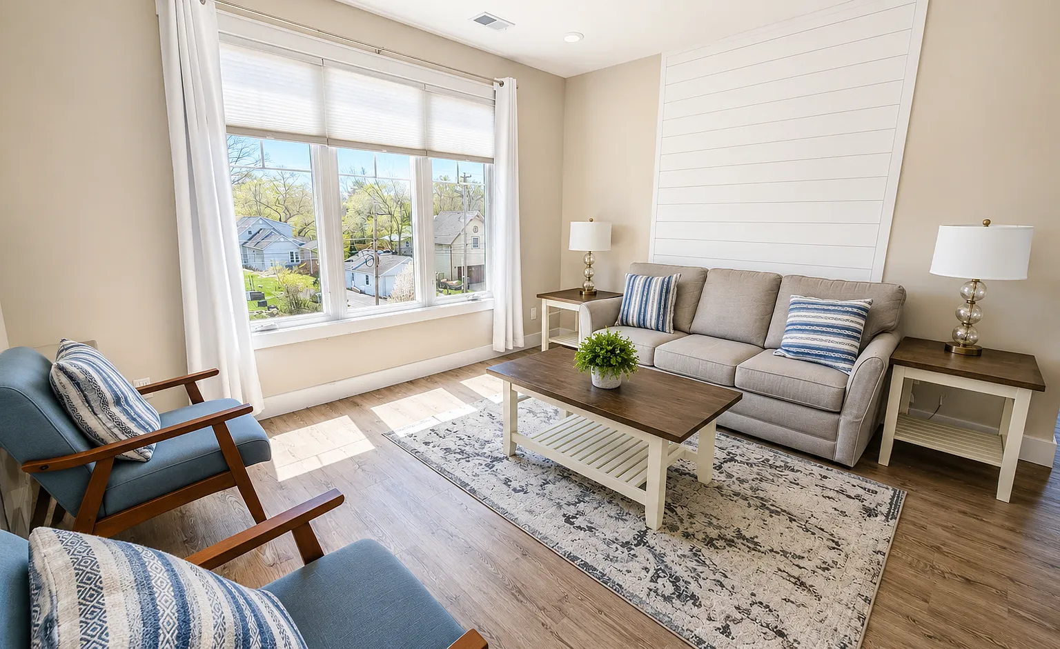 2 bed, 753 sqft, $1,800 — Photo 2