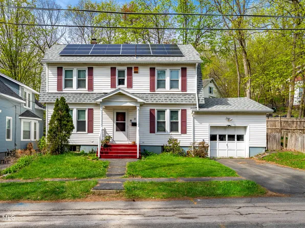 11 Putnam Street, Troy, NY 12180