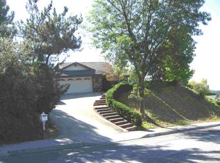 3956 San Augustine Dr, Glendale, CA 91206