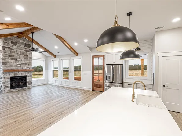 110 Hart Rd, Anderson, SC 29621