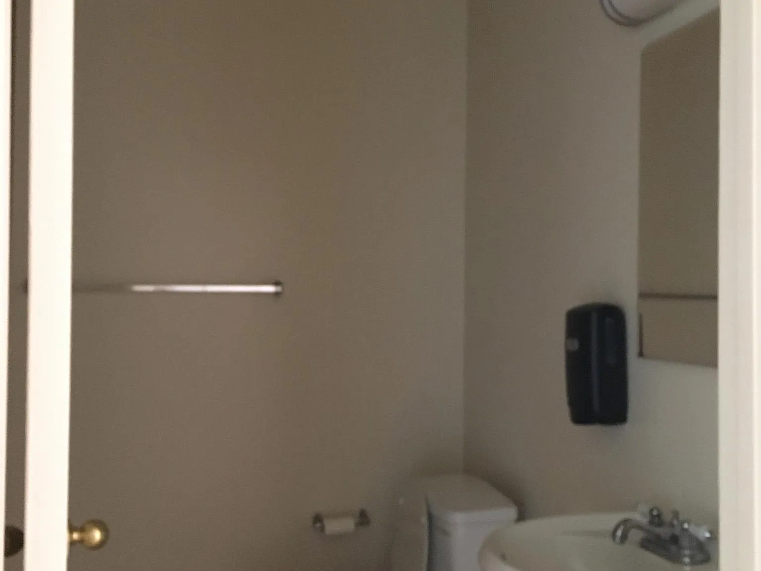 1 bed, 650 sqft, $1,595 — Photo 3