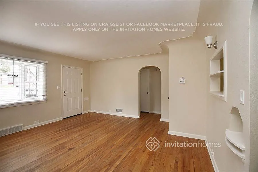 1740 W Crestline Dr Littleton, CO 80120 — Photo 4