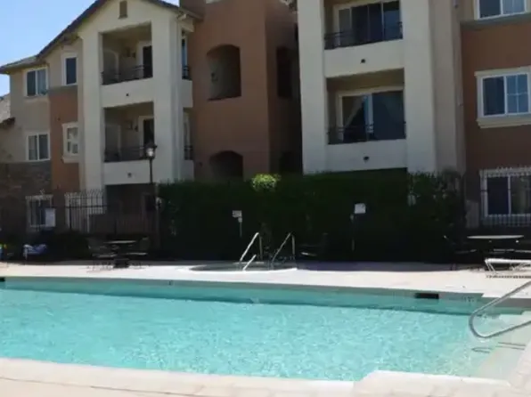 1360 Shady Ln APT 222, Turlock, CA 95382