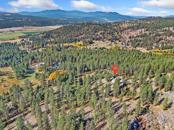 910A Laury Rd, Colville, WA 99114