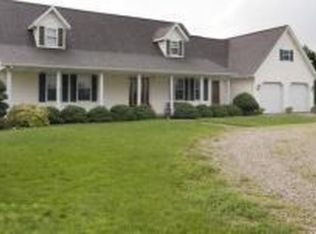 27700 E Fawn River Rd, Sturgis, MI 49091