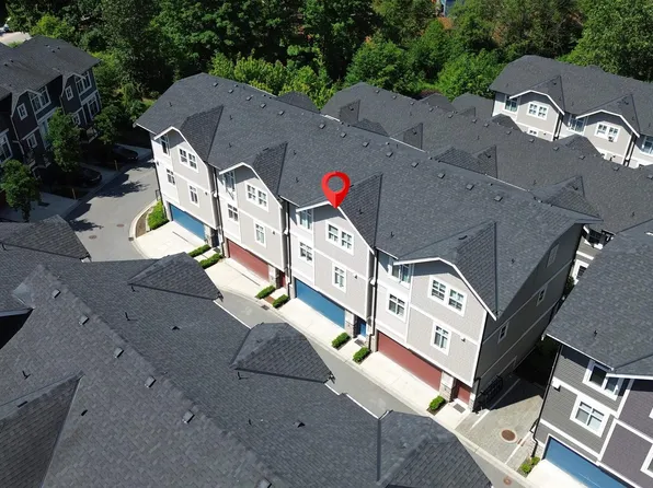 10488 124th St #33, Surrey, BC V3V 0E9