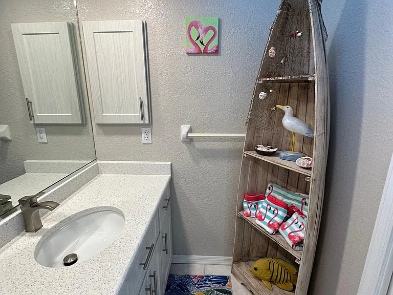 603 Rotonda Cir — Photo 27