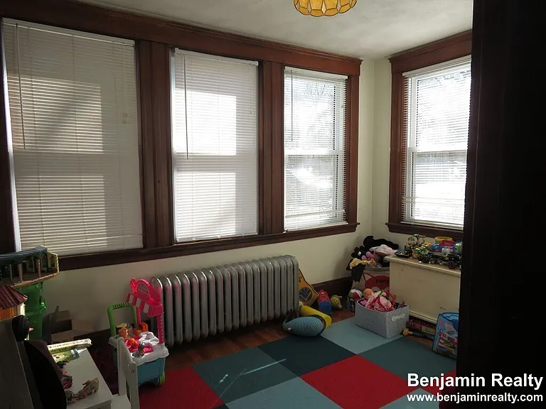 Sun Room, Playroom