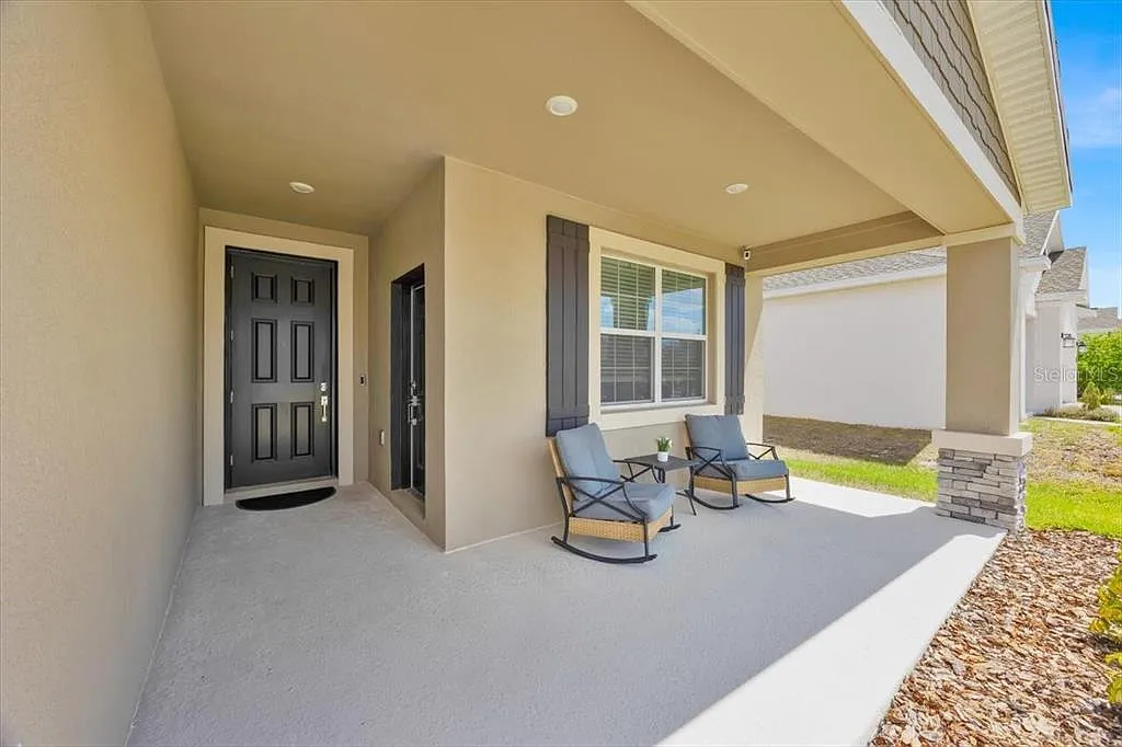 3 bed, 2.0 bath, 2080 sqft, $2,400 — Photo 4