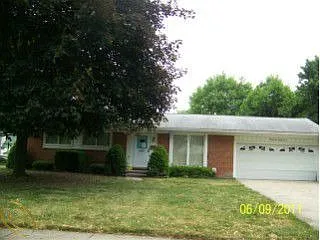 3544 Warringham Ave photo 1