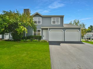 1973 Westview Ln, Round Lake Beach, IL 60073
