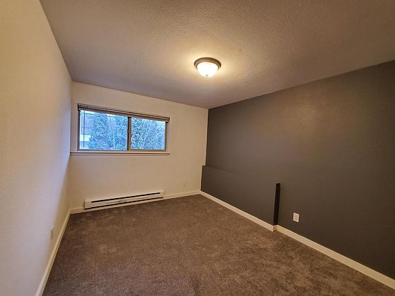 5th image of 125 108th Ave SE #2