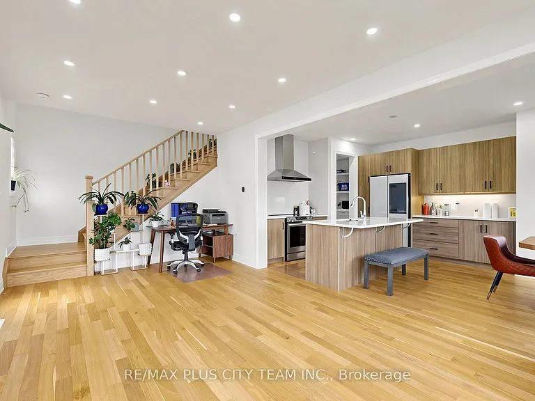 1 George Roman Ave — Photo 8