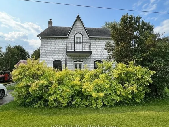 159 Jackson St W, West Grey, ON N0G 1R0