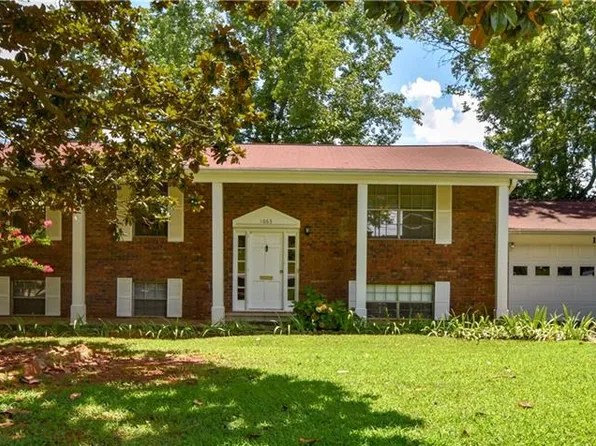 1063 Pine Mountain Dr, Forest Park, GA 30297