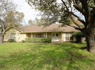 3920 Wedgworth Rd S, Fort Worth, TX 76133