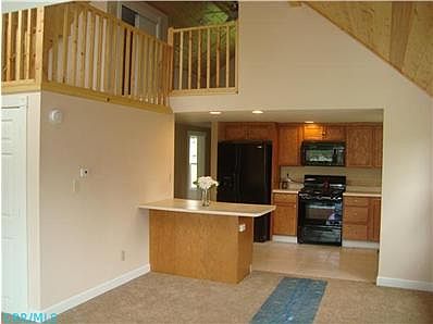 3rd image of 647 E Fair Ave