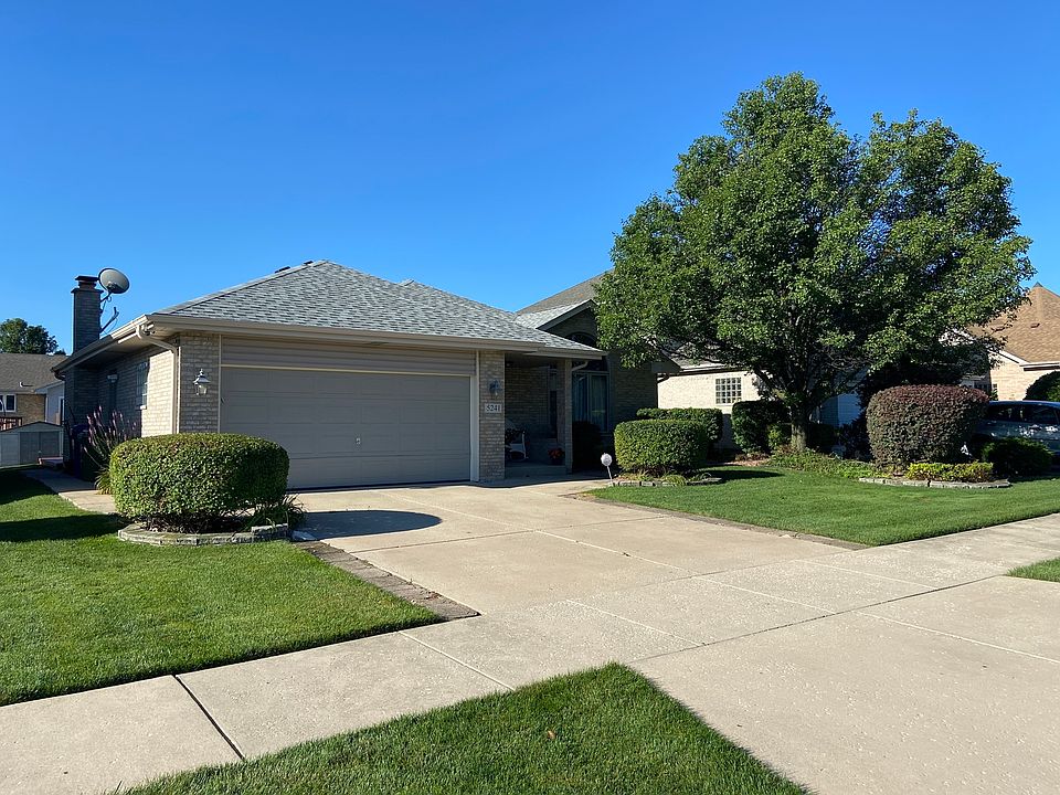 1st image of 5241 W 108th Pl