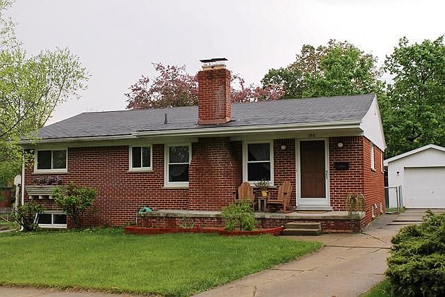 1st image of 356 Hillcrest Dr