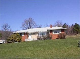 140 Robinson Hwy, Mc Donald, PA 15057