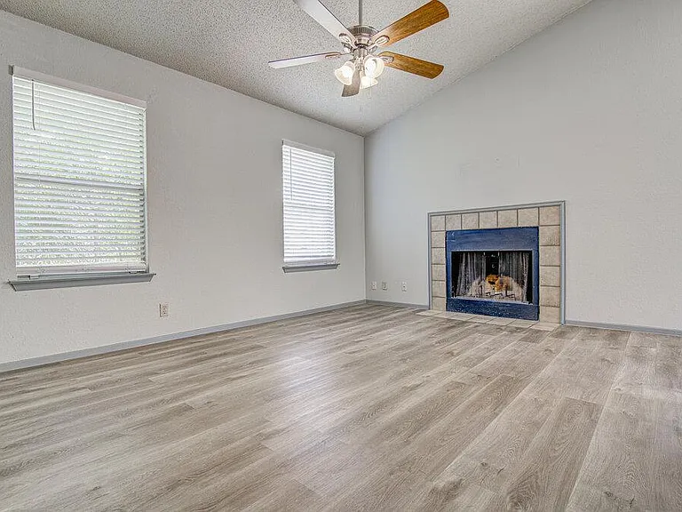 9624 Sugar Hill Dr #A — Photo 6