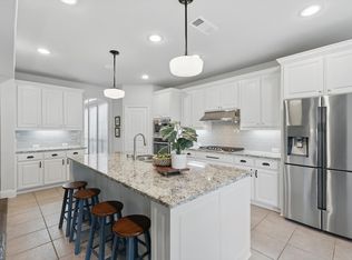 801 Patio St, Aubrey, TX 76227