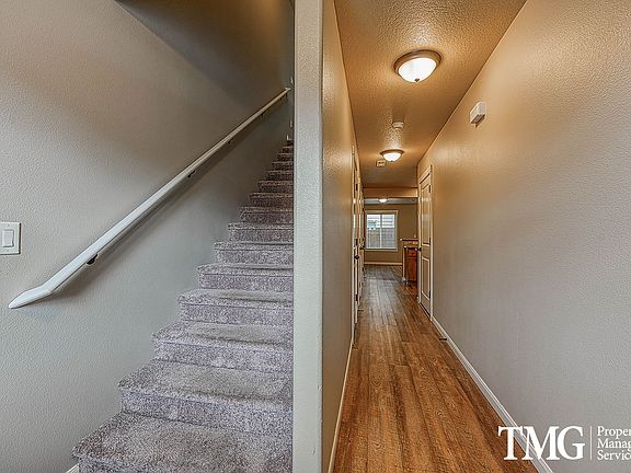 4th image of 9807 NE 76th Way #827