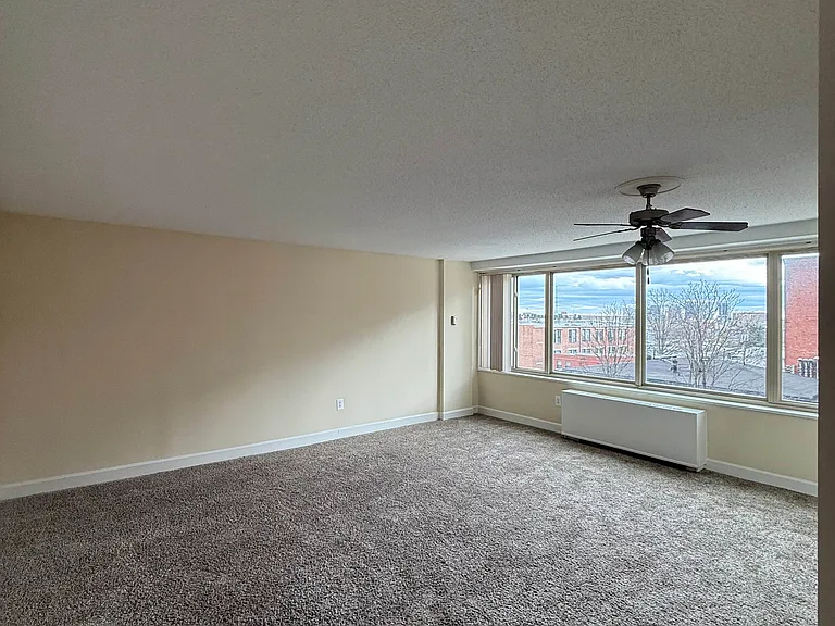Horizon House — Photo 43