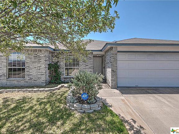 4th image of 3504 Bugle Dr