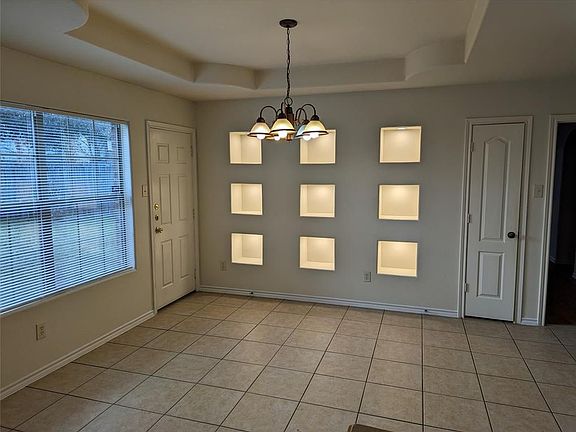 4th image of 6375 Scotchwood Dr