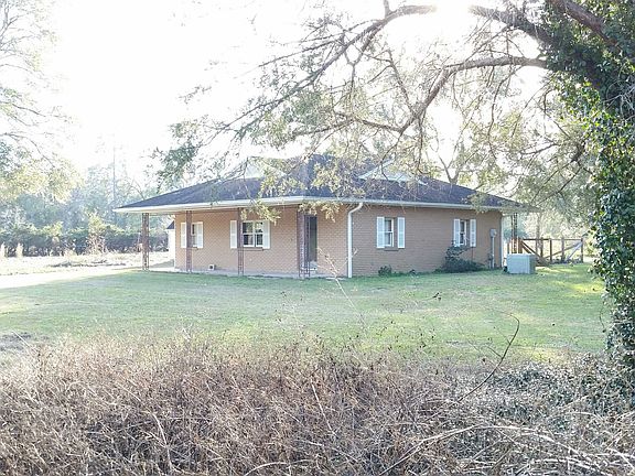 3rd image of 2116 SE County Road 219a