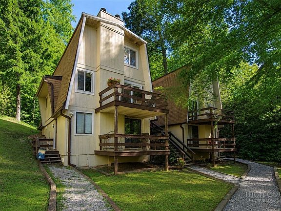 2nd image of 40 Hemlock Hill #A