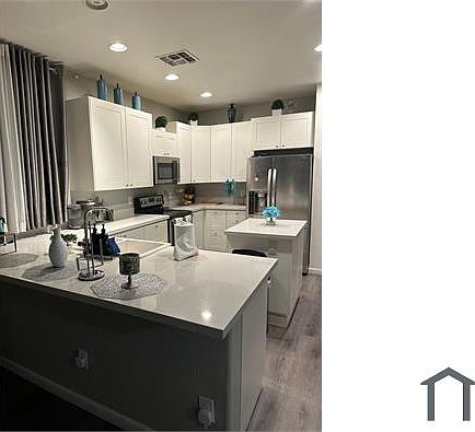 2nd image of 6424 N Florence Ave #1