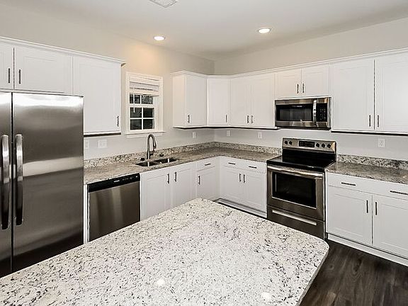 5th image of 10560 Bayou Dr