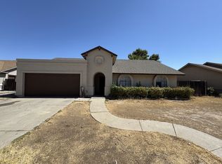 3227 W Helena Dr, Phoenix, AZ 85053