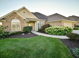 410 Bayspring Dr, Fort Wayne, IN 46814