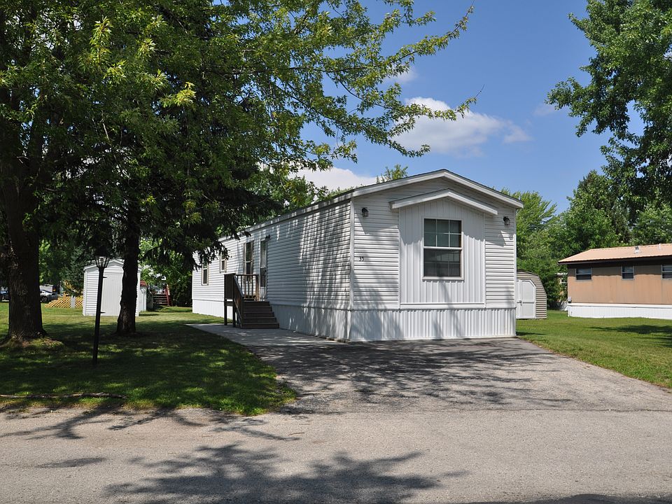 1st image of 35 Mockingbird Ln