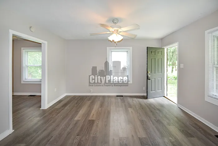 137 S Catherwood Ave — Photo 8
