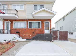 32 Thayer Pl, Staten Island, NY 10306