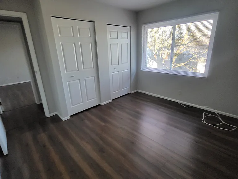 575 S Alma Ave #2 — Photo 11