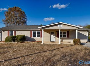 841 Yarbrough Rd, Harvest, AL 35749