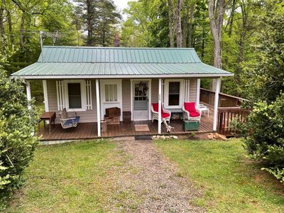 775 Soap Ridge Rd, Dugspur, VA, 24325