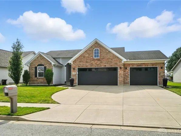 705 Lambert Dr, Piqua, OH 45356