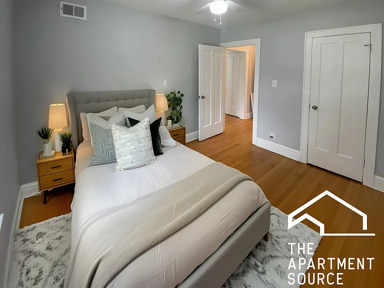 3018 N Karlov Ave #1 — Photo 10