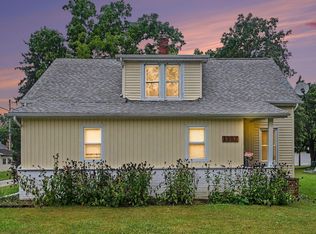 1307 Hickory St, Goshen, IN 46526