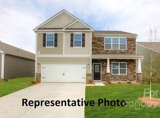 148 Marathon Ln, Candler, NC 28715
