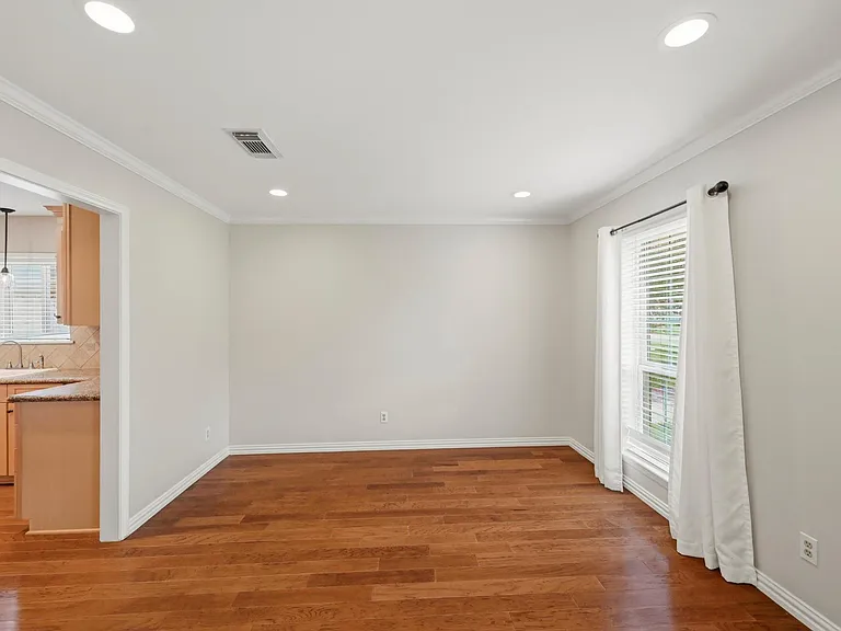 6131 Yarwell Dr — Photo 11